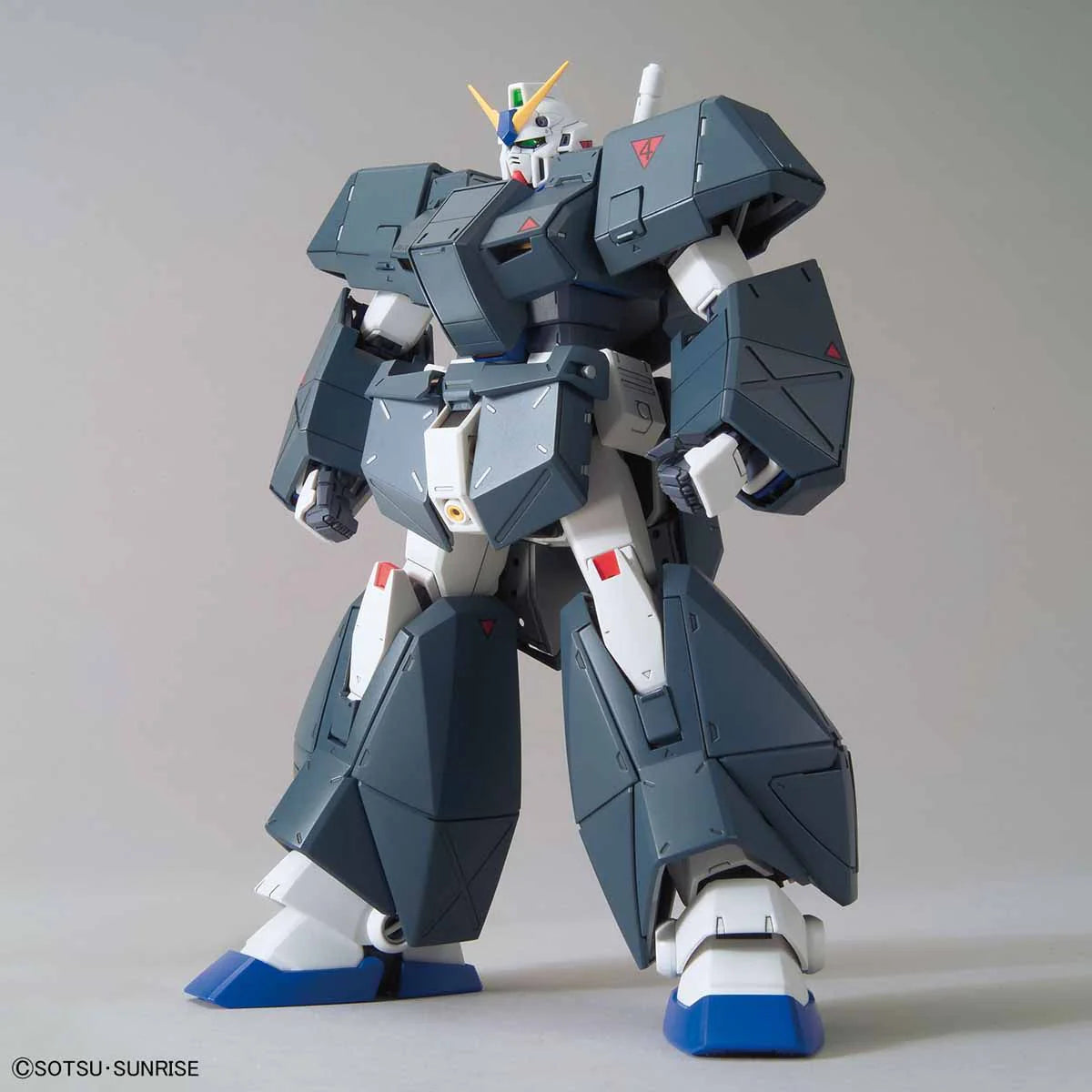 MG 1/100 Gundam NT-1 Alex (Ver. 2.0)
