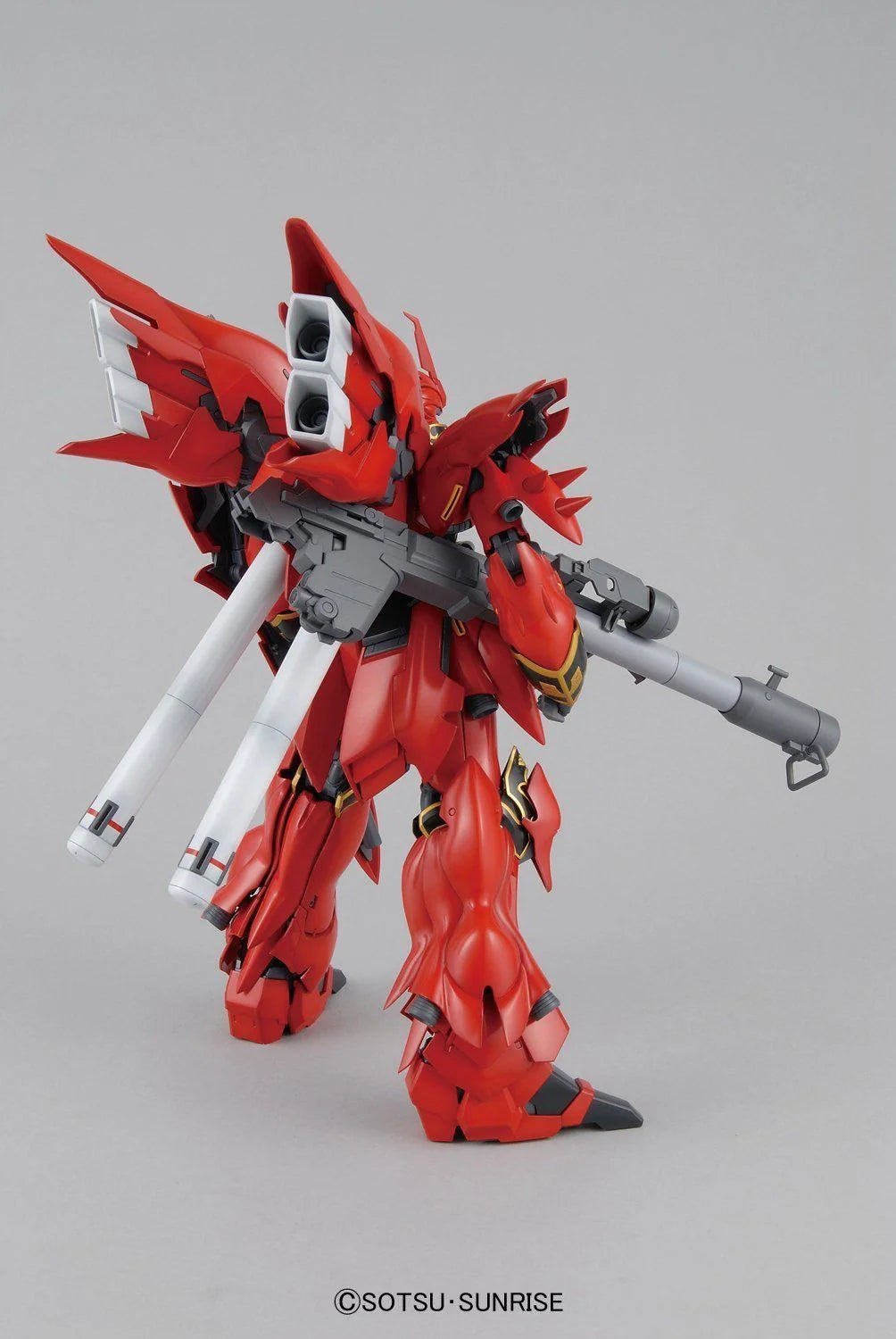 MG 1/100 MSN-06S Sinanju (Anime Coloration)