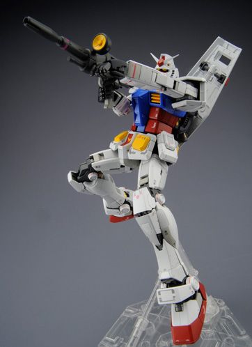 MG 1/100 RX-78-2 Gundam E.F.S.F. Prototype Close-Combat Mobile Suit Ver. 3.0